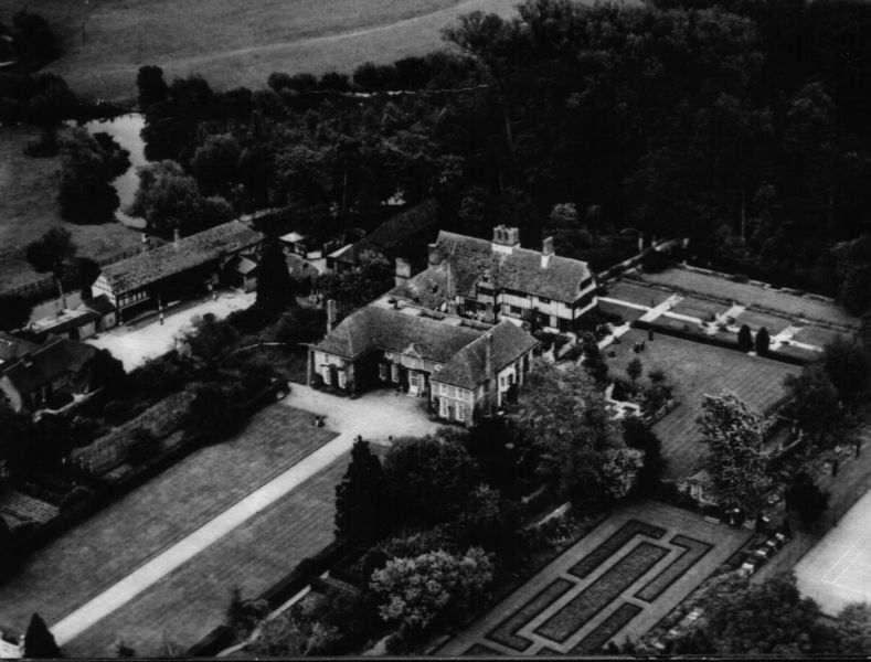 File:Clifford manor.jpg