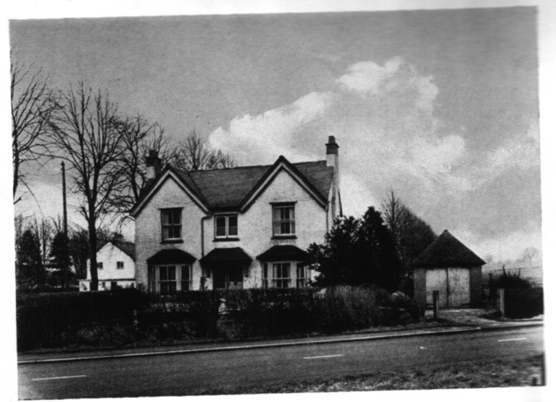File:The lindens 1951.jpg