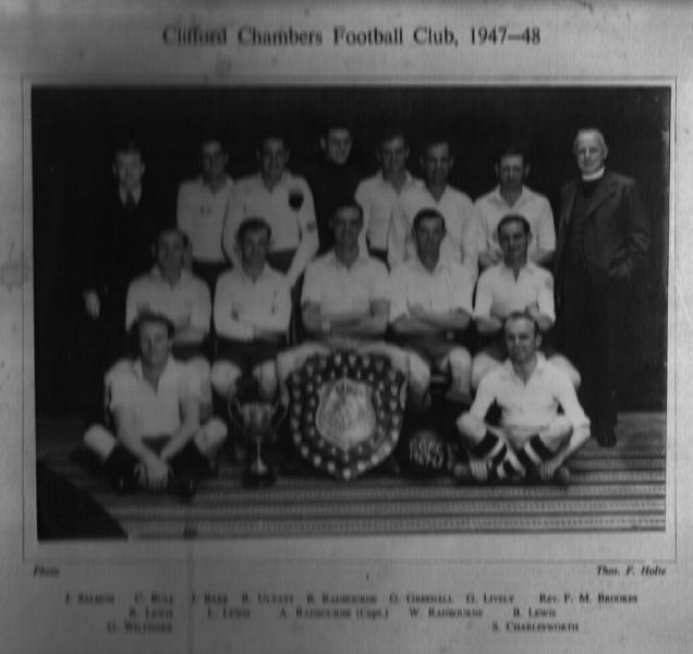 File:Football team-small.jpg