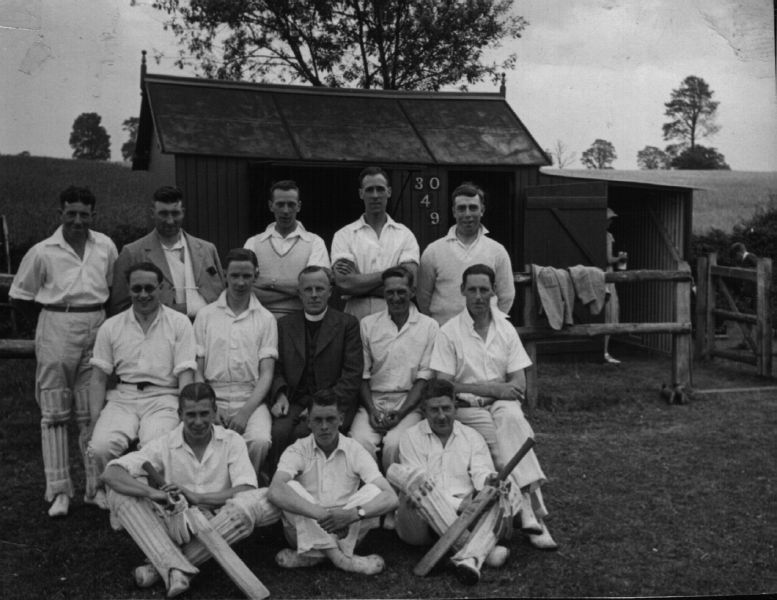 File:Cricket team-small.jpg