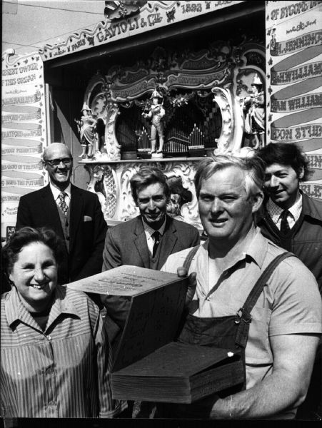File:John bailey organ-small.jpg