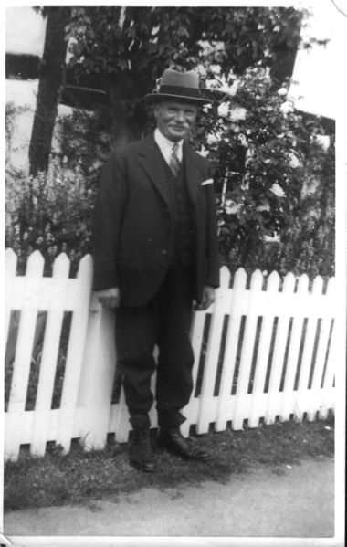 File:Diggie salmon.jpg