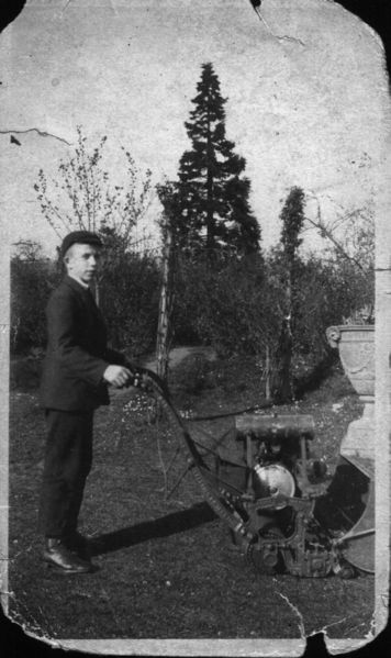 File:Len salmon with mower.jpg