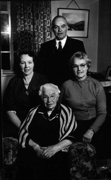 File:Fanny salmon 90-small.jpg